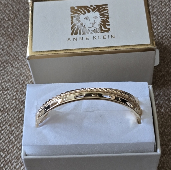 Anne Klein Jewelry - Anne Klein Gold-Tone Textured Bracelet Set 2tone New 3pieces